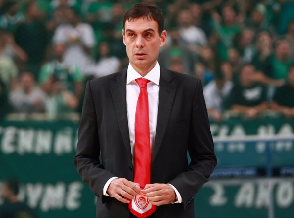 Τσαντίλα Μπαρτζώκα με δημοσιογράφο (video)