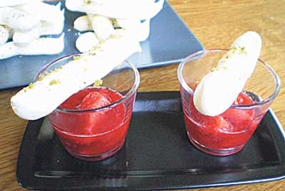 Παγωμένη μαργαρίτα φράουλας