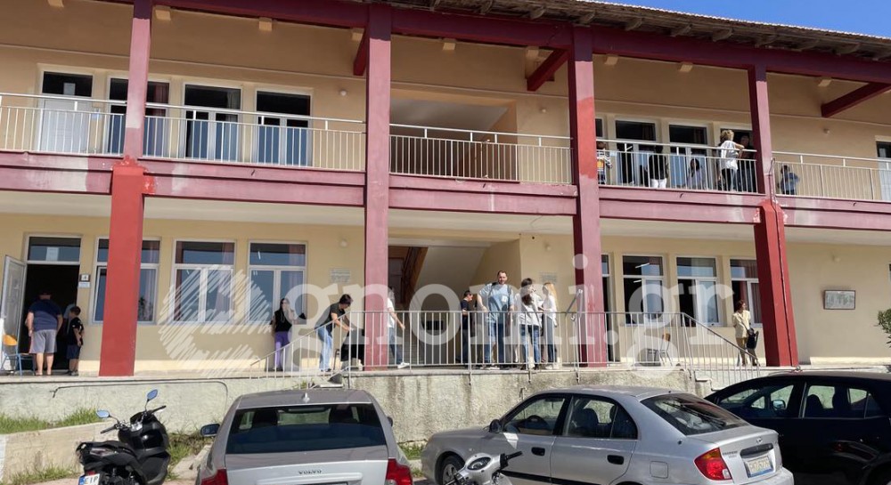 ΔΗΜΟΣ ΚΥΜΗΣ-ΑΛΙΒΕΡΙΟΥ: Ομόφωνο ψήφισμα κατά συγχώνευσης του 1ου και 2ου Γενικού Λυκείου Αλιβερίου