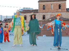 Χοροί και θέατρο στη γιορτή λήξης του 26ου Δημοτικού