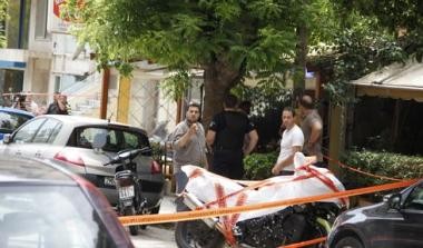 Τους σκότωσε εν ψυχρώ με σφαίρα στο κεφάλι
