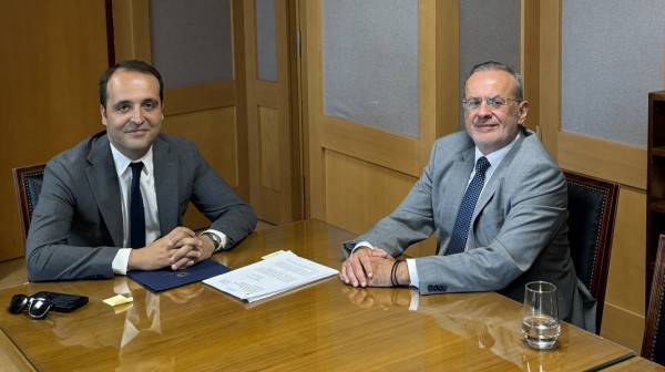 ΖΕΜΠΙΛΗΣ: Εκκρεμούν 4.200 πράξεις στο Κτηματολόγιο Χαλκίδας