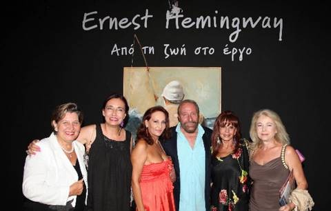 Καρυστινός ζωγράφος σε έκθεση για τον Χέμινγουεϊ