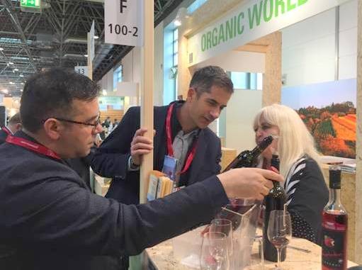 Ο Μπακογιάννης σε έκθεση κρασιών στη Γερμανία