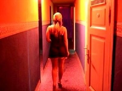 Εφτασαν τις 12 οι πόρνες με Aids!