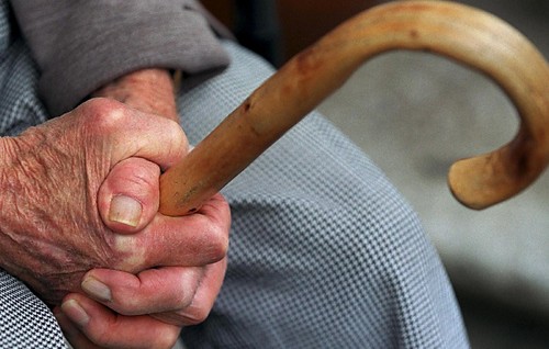 Απατεώνες προσποιούνται τους δανειστές