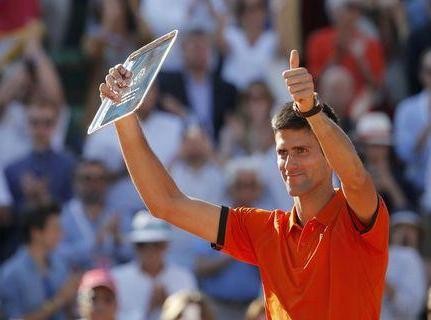 Συγκινητικό standing ovation για τον Τζόκοβιτς στον τελικό του Roland Garros (video)