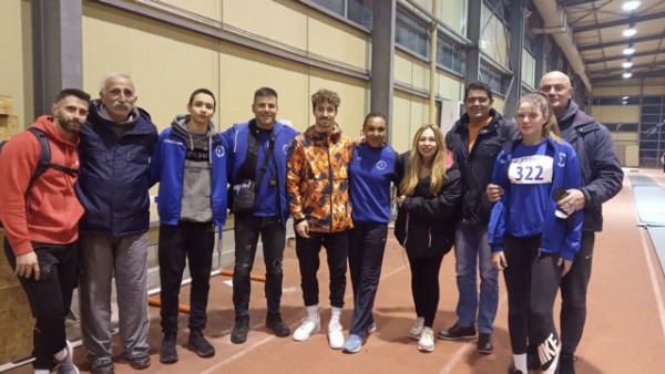 Γ.Σ. ΝΕΑΠΟΛΗΣ: Συμμετείχε με τρεις αθλητές και δύο αθλήτριες σε ημερίδα κλειστού στίβου