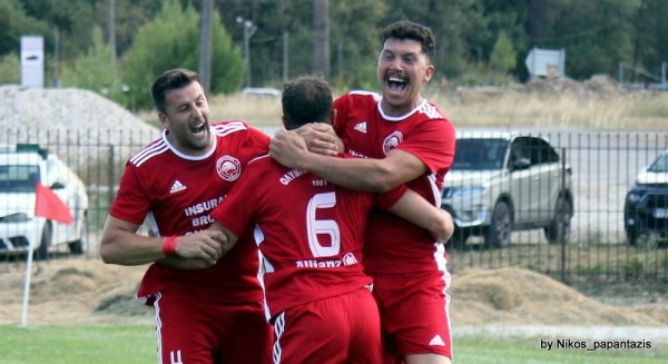 ΟΛΥΜΠΙΑΚΟΣ ΛΙΜΝΗΣ-ΑΤΡΟΜΗΤΟΣ ΒΑΣΙΛΙΚΩΝ 3-1 (ΚΥΠΕΛΛΟ ΕΥΒΟΙΑΣ): Ερυθρόλευκη υπεροχή και ...εισιτήριο για τους 16