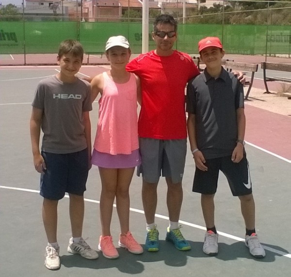 Διακρίσεις για νεαρούς Χαλκιδέους τενίστες