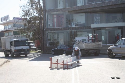 Ιπτάμενο ράφι στο δρόμο!