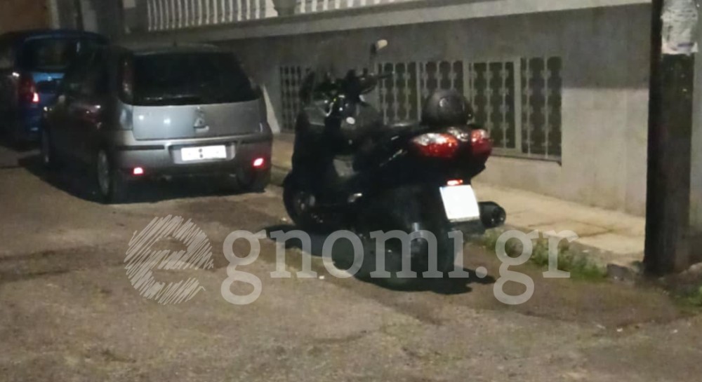 ΧΑΛΚΙΔΑ: Γαϊδουριά με παρκάρισμα μηχανής σε καθημερινή βάση