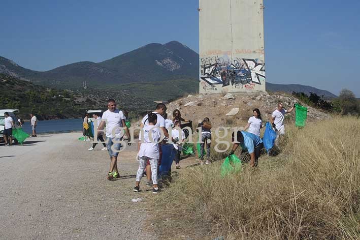 ΧΑΛΚΙΔΑ: Εθελοντές καθάρισαν το αλσύλλιο της Αγίας Μαρίνας