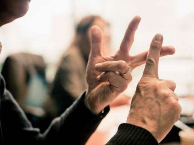 Σχολείο Δεύτερης Ευκαιρίας στη Στροφυλιά: Αποχαιρετά και ευαισθητοποιεί