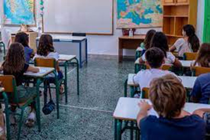 ΚΟΡΩΝΟΪΟΣ - ΔΗΜΟΤΙΚΑ ΣΧΟΛΕΙΑ- ΕΥΒΟΙΑ: Τα κρούσματα του 7ημέρου