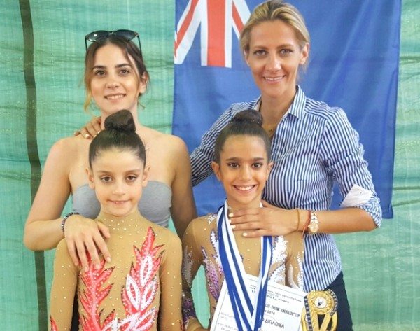 Γύρισε με δέκα μετάλλια από τη Θεσσαλονίκη