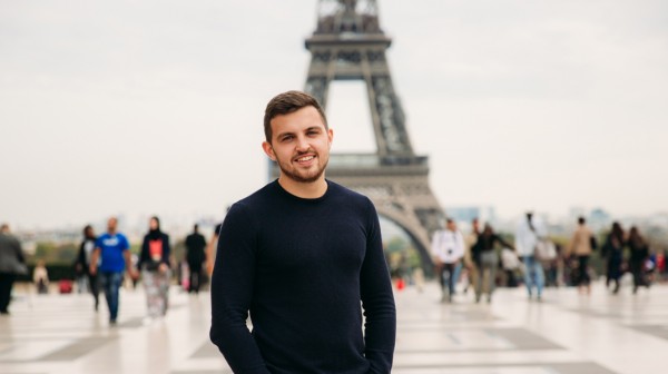 Καλώς τον ξάδερφο!