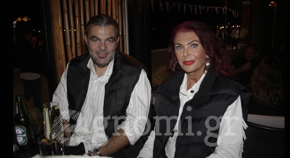 Η θάλασσα τούς αποφορτίζει από την καθημερινότητα!