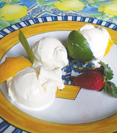 Παγωτό λεμόνι καρύδα