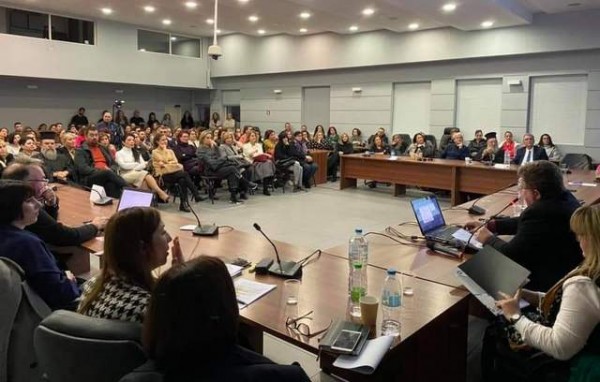 Πετυχημένη η πρώτη επιστημονική εκδήλωση του Δημοτικού Σχολείου Δροσιάς