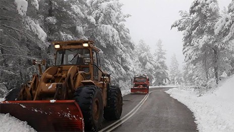 ΧΙΟΝΙΑ- ΖΗΝΟΒΙΑ: Ανοιχτοί όλοι οι δρόμοι στην Εύβοια-Δείτε που χρειάζονται αλυσίδες