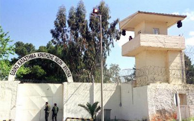 Από τις φυλακές Αυλώνα στο πανεπιστήμιο