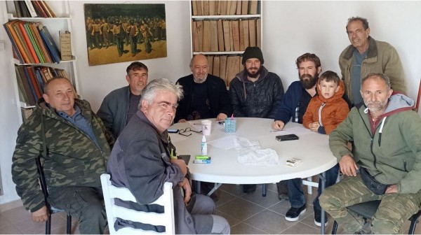 Ο Γιώργος Μαρίνος συναντήθηκε με τους ρετσινάδες της Βόρειας Εύβοιας