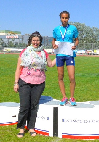 ΝΕΑΠΟΛΗ: Πρώτη πάλι με τα πιτσιρίκια