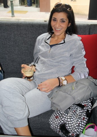 Άνεργη αλλά όχι αγχωμένη