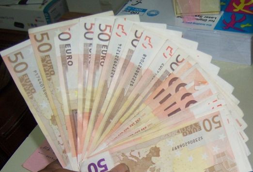 Πρόστιμα σε 32 επιχειρήσεις