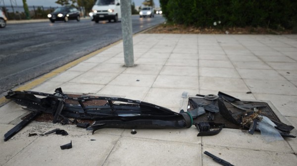 Φονική καραμπόλα με νεκρή 64χρονη γυναίκα - Ενεπλάκησαν τρία ΙΧ και ένα ταξί (VIDEO)