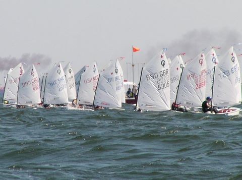 Θα μάθουν Ιστιοπλοΐα 900 μαθητές!