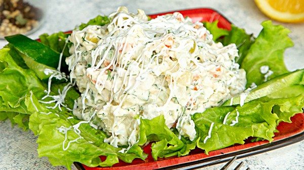 Σαλάτα με ρύζι και τόνο