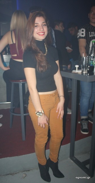 Θετικό κορίτσι η Άννα