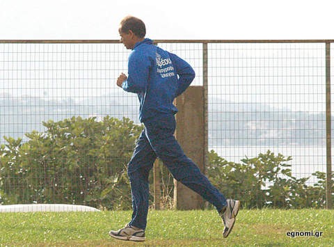 Τρέχουν και οι προπονητές...