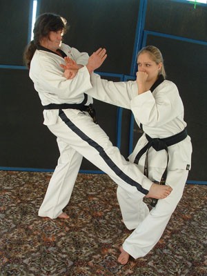 Σεμινάριο πολεμικών τεχνών στην Αμάρυνθο