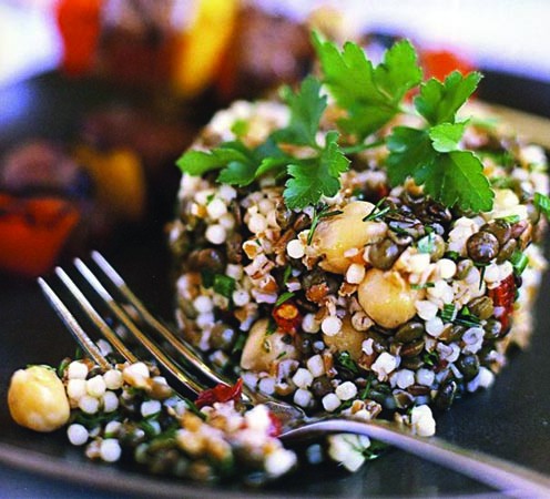 Πλούσια σαλάτα καρπών