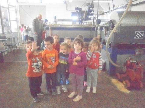 Χαρούμενες φατσούλες μέσα στο λιοτρίβι