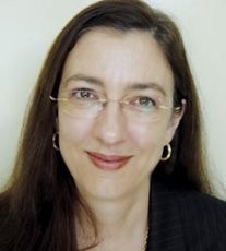 Η Χαρά έγινε καθηγήτρια Ιατροδικαστικής