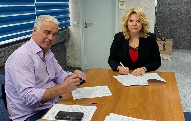 Σύμβαση για έργο ανάπλασης κοινόχρηστου χώρου στην Αρτάκη