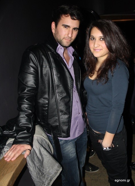 Ψάχνονται στο εξωτερικό