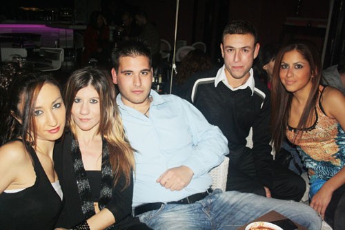 Κολλητοί από ...κούνια