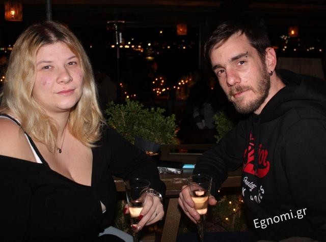 Χαλαρό ποτάκι με αγαπημένη μουσική!