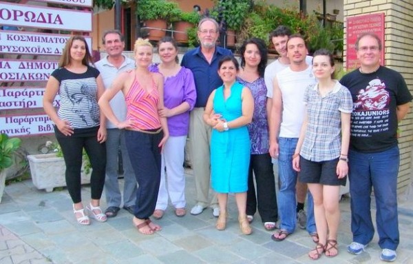 Πρωταγωνιστής στο θέατρο ο Τηλέμαχος Ζήκος