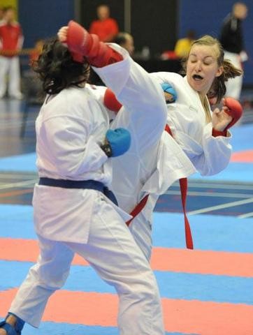 Πρώτα τα Ψαχνά στο καράτε