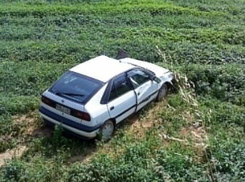 Μπούρτζι: Αυτοκίνητο βρέθηκε στο χωράφι!