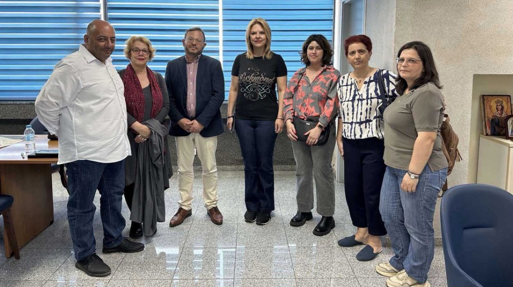 Με τον Διευθυντή και τον Σύλλογο Γονέων και Κηδεμόνων του Ε.Ε.Ε.Ε.Κ Χαλκίδας συναντήθηκε η Δήμαρχος Έλενα Βάκα