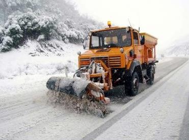Μάχη με το χιονιά σε όλη την Περιφέρεια Στερεάς Ελλάδας