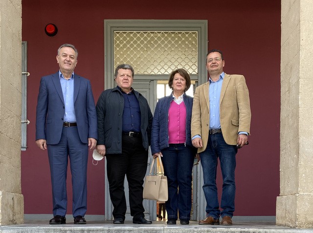 Εκπαιδευτική περιοδεία σε σχολικές μονάδες της Εύβοιας από την Περιφερειακή Διευθύντρια