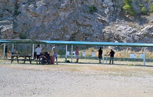 Βολές και καφές στο Σκοπευτήριο της Ριτσώνας